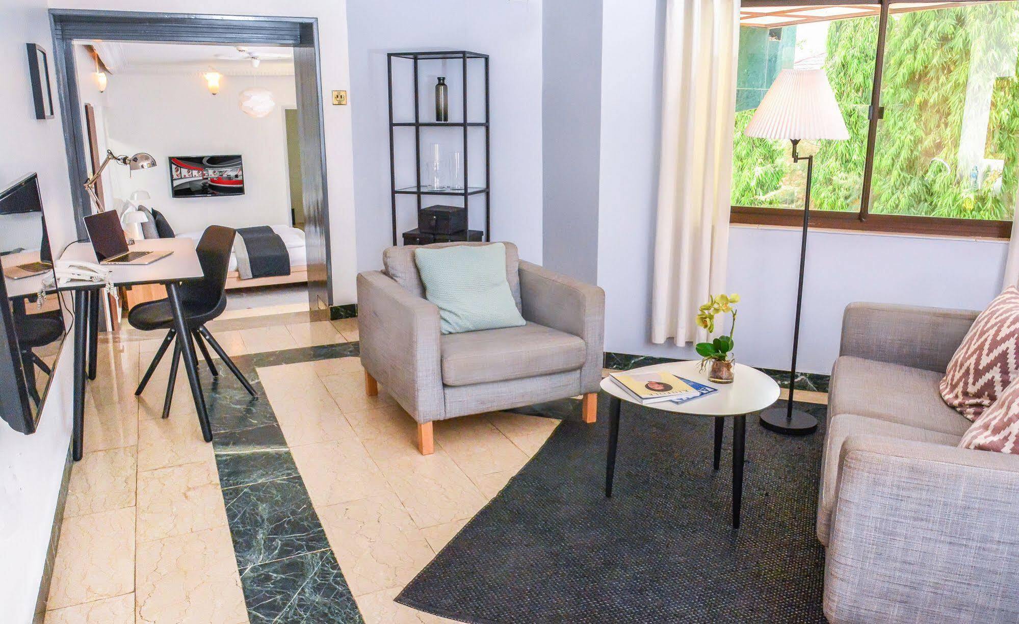 Nordic Villa Abuja Bagian luar foto