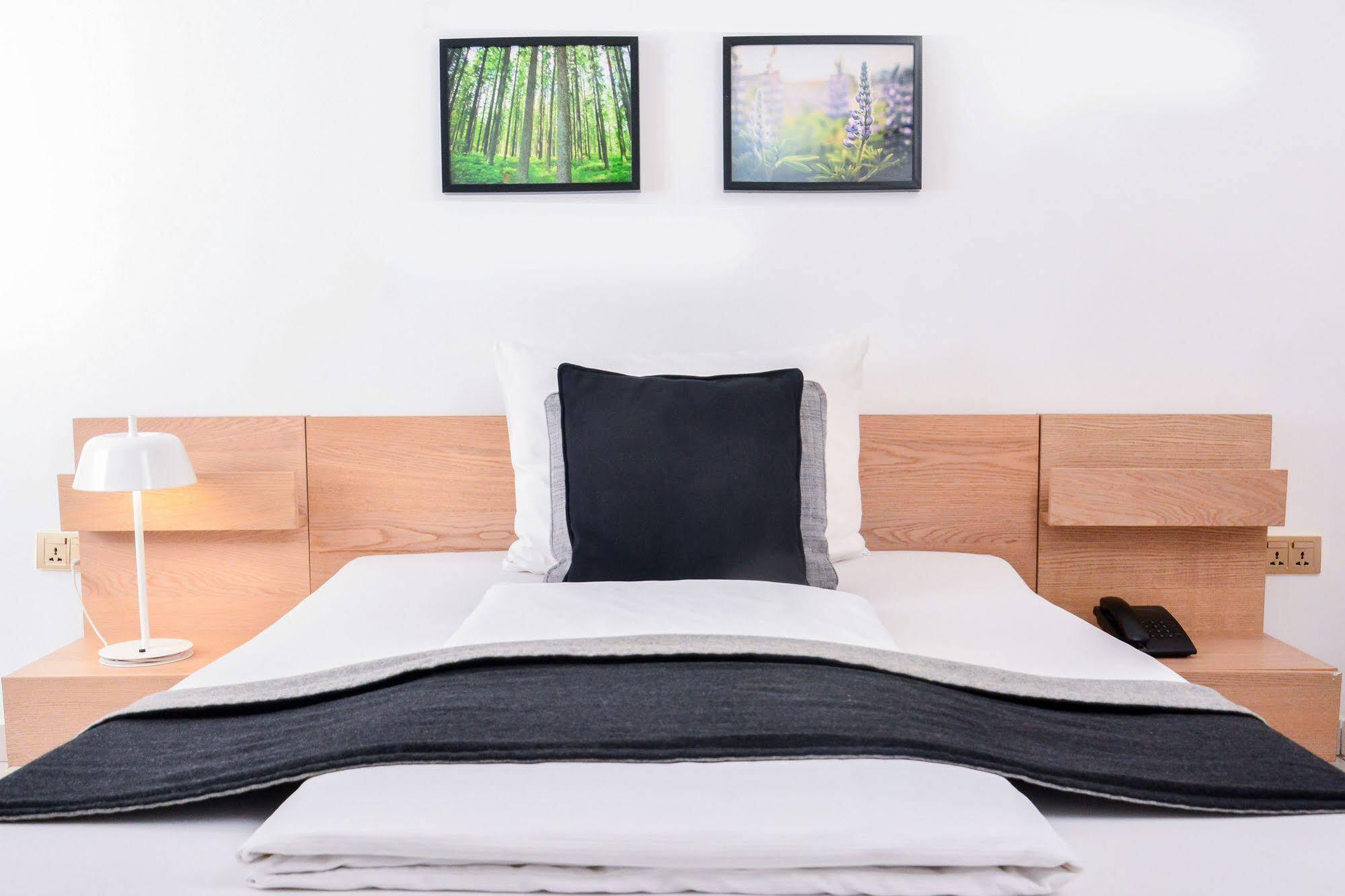 Nordic Villa Abuja Bagian luar foto